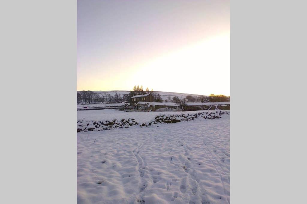 Stones Cottage Farm, Nr Haworth, Family Friendly, Work Friendly, Gaming Barn, Crafting, Free Wifi, Free Parking, Ev Point Oxenhope Buitenkant foto